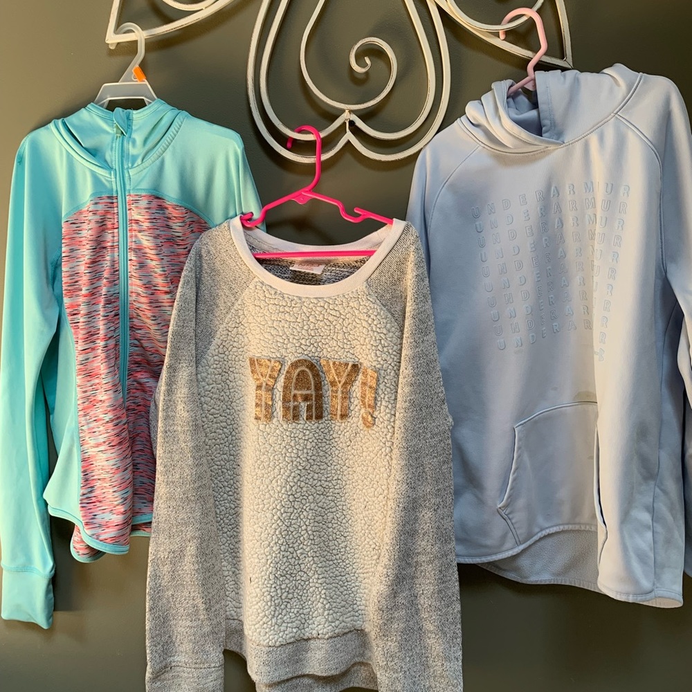 LOT - GIRLS’ SWEATSHIRTS